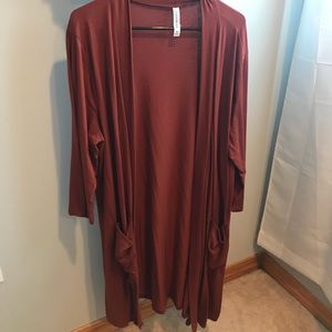Rust colored duster, size 3x with pockets!